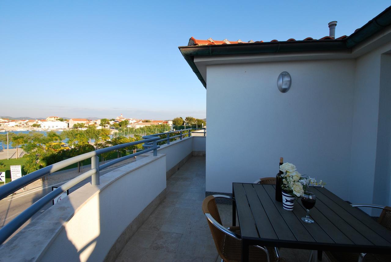 Nautica Apartments Betina  Εξωτερικό φωτογραφία