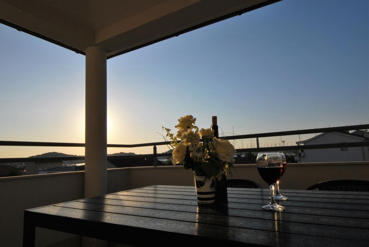 Nautica Apartments Betina  Εξωτερικό φωτογραφία